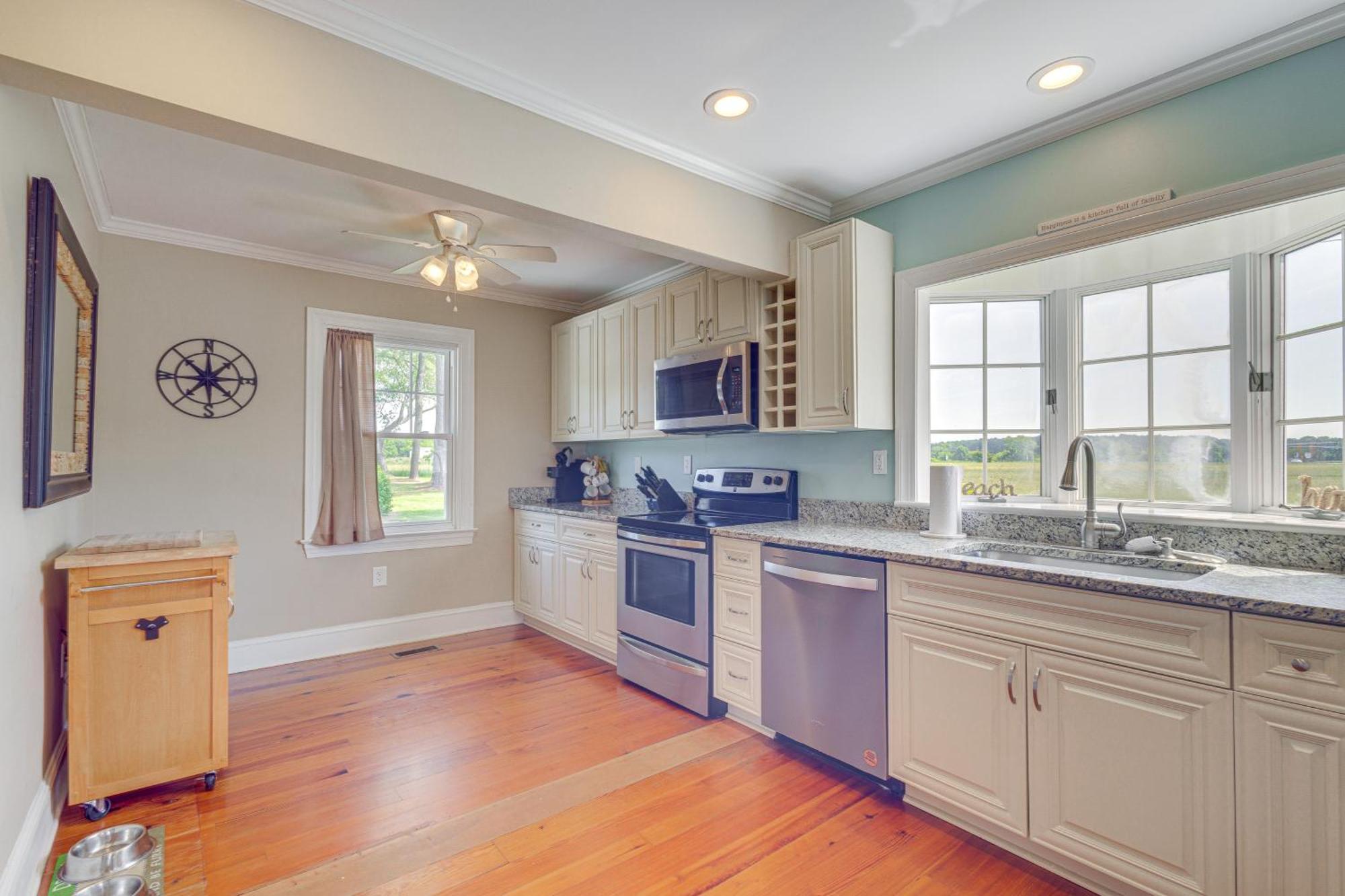 Updated Cape Charles Home About 2 Mi To Beachfront! Exterior photo