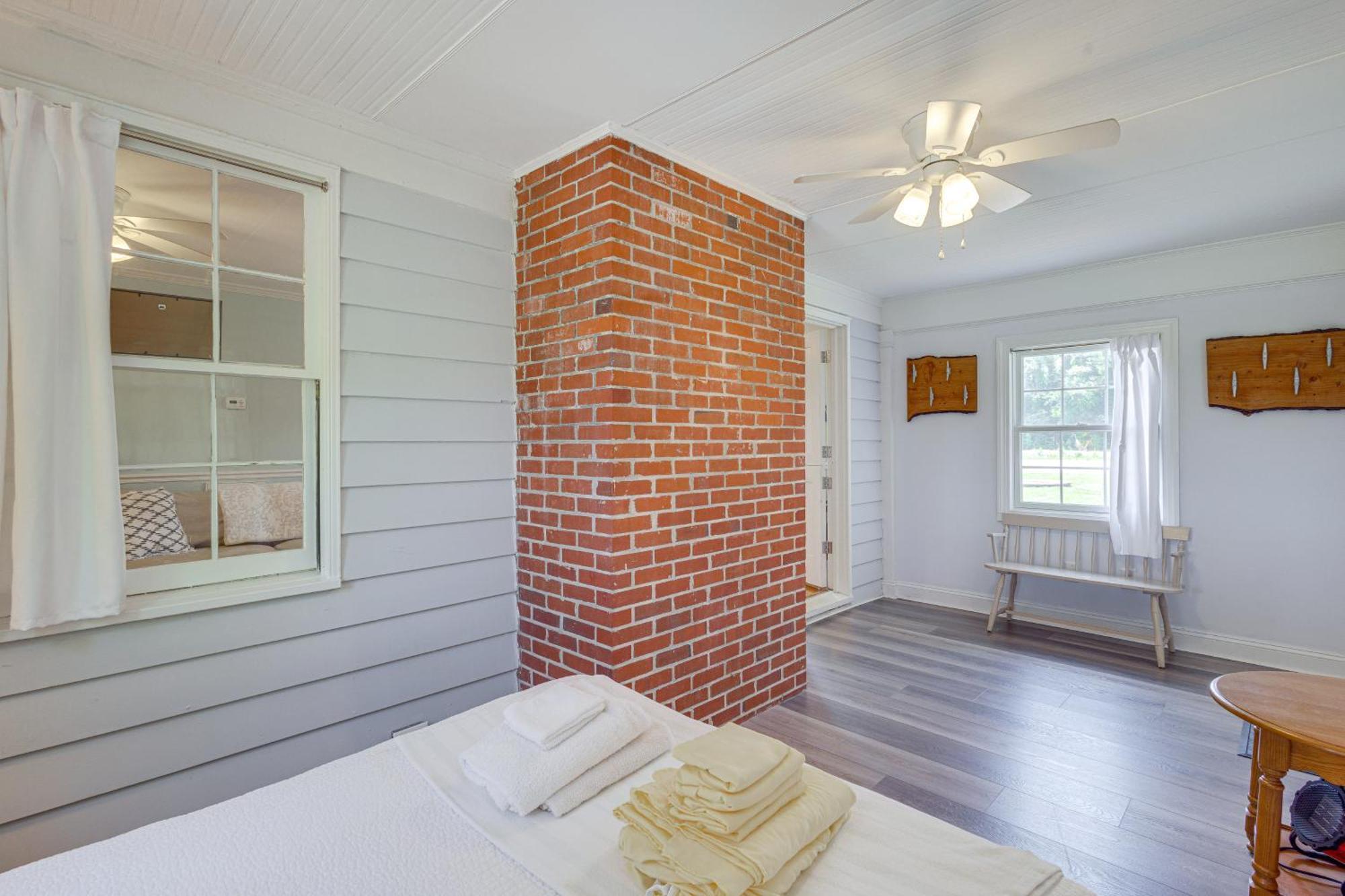 Updated Cape Charles Home About 2 Mi To Beachfront! Exterior photo